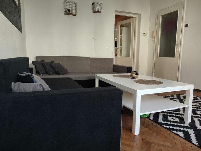 Dwupokojowe mieszkanie na parterze