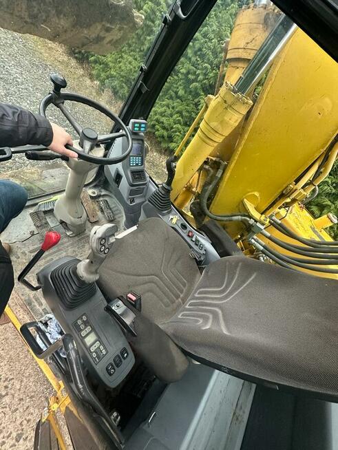 Koparka Komatsu PW 180-7 18t kołowa 2007r