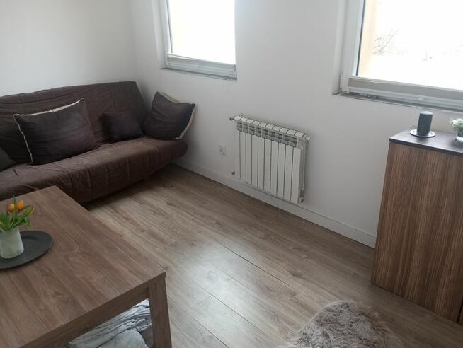 Bezposrednio wynajme M3 dwa pokoje+darmowy parking NOWOSOLNA