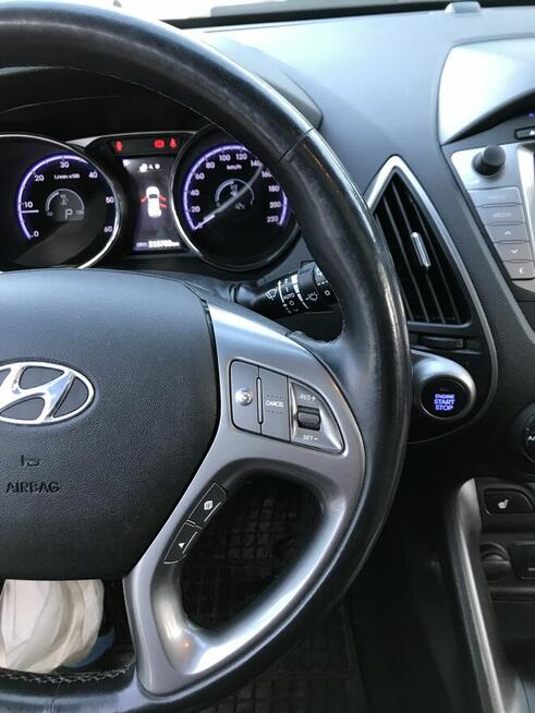 Sprzedam pięknego hyundaya IX35 4WD,bezwypadkowy 1 wl.