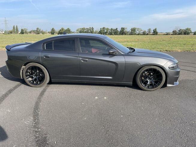 DODGE CHARGER 5.7 HEMI