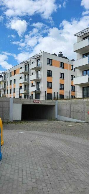 Miejsce postojowe w hali garażowej Małe Błonia 53