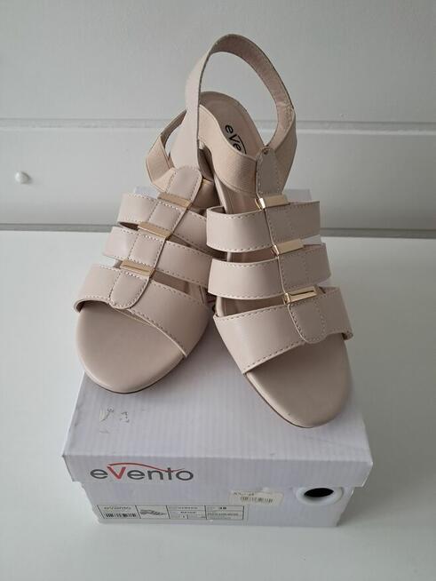 Buty damskie sandały beżowe „Evento”, do sprzedania