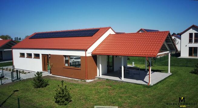 Dom Ustronie Morskie, Ku Słońcu