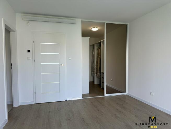 Dom Ustronie Morskie, Ku Słońcu