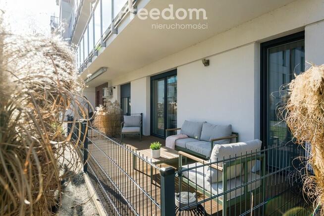 Mieszkanie nad jeziorem Jeziorak z tarasem