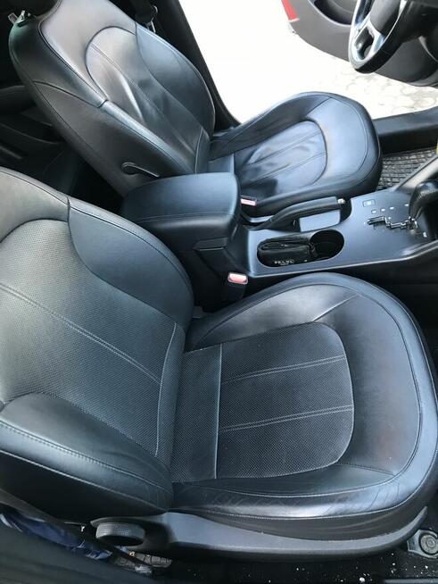 Sprzedam pięknego hyundaya IX35 4WD,bezwypadkowy 1 wl.