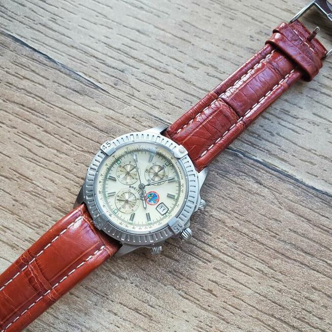 luksusowy zegarek Breitling męski . luksusowy zegarek je