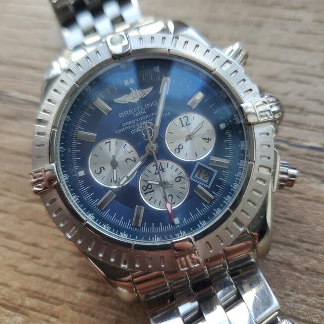 luksusowy zegarek  Breitling męski . luksusowy zegarek je