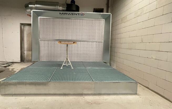 Ściana lakiernicza z odciągiem podłogowym MIRWENT