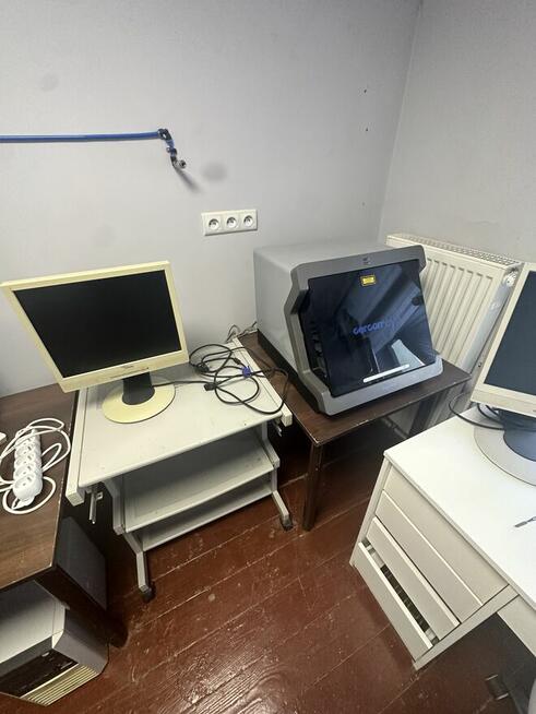 Sprzedam CAD CAM firmy degudent i piec do wypalania koron po