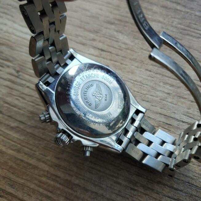 luksusowy zegarek Breitling męski . luksusowy zegarek je