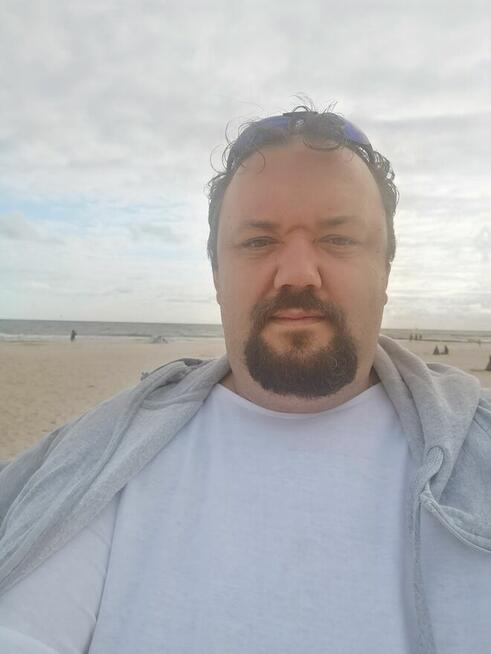 Samotny Misiek szuka zwiazku