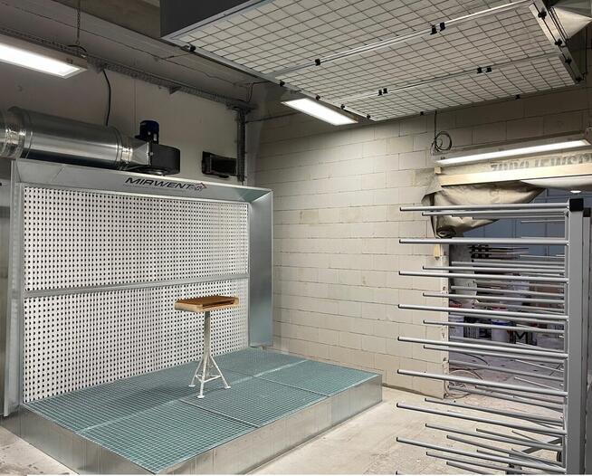 Ściana lakiernicza z odciągiem podłogowym MIRWENT