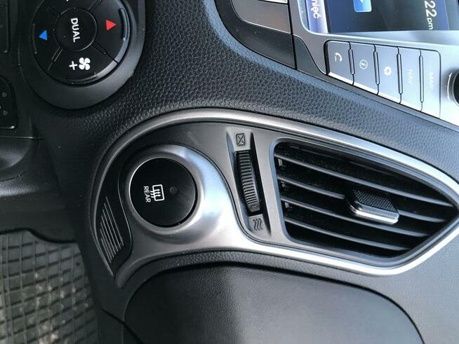 Sprzedam pięknego hyundaya IX35 4WD,bezwypadkowy 1 wl.