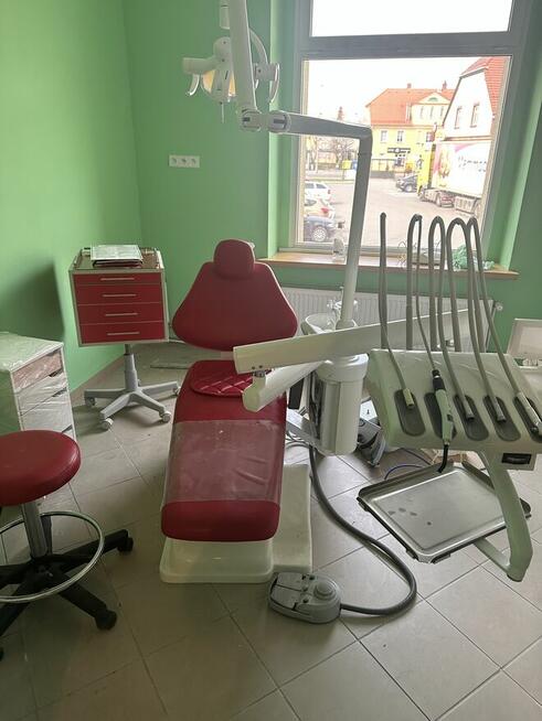 Sprzedam unit stomatologiczny