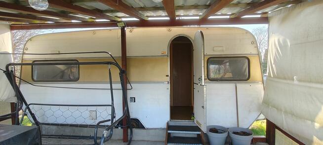 Sprzedam przyczepę kempingową