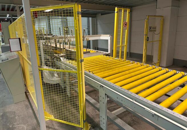 F-Pack 2000 - zaklejarka kartonow