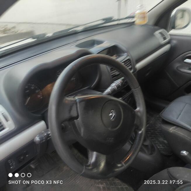 Sprzedam Clio 2. LPG.