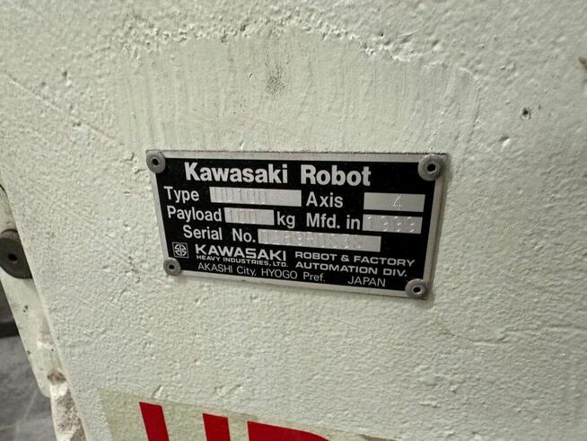 Kawasaki - robot paletyzujacy