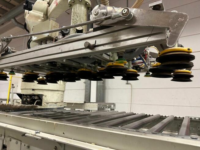 Kawasaki - robot paletyzujacy