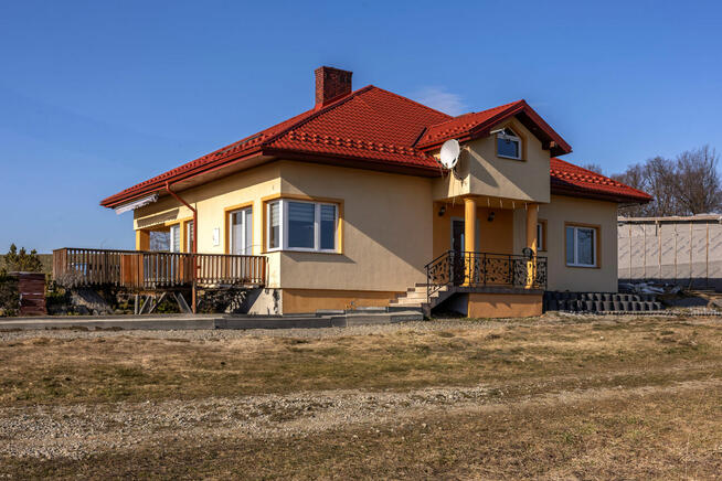 Dom z widokiem na Tatry w okolicy Nowego Sącza
