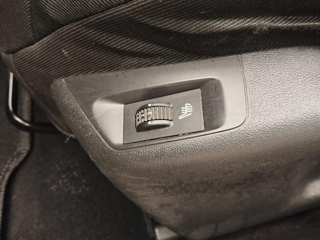 CITROEN C5 2.0HDI 140KM Navi , grzane fotele