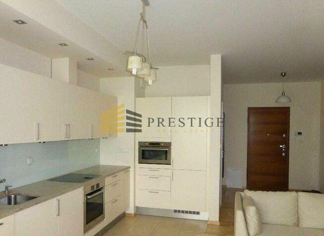 Apartament w sercu Warszawy – Grzybowska