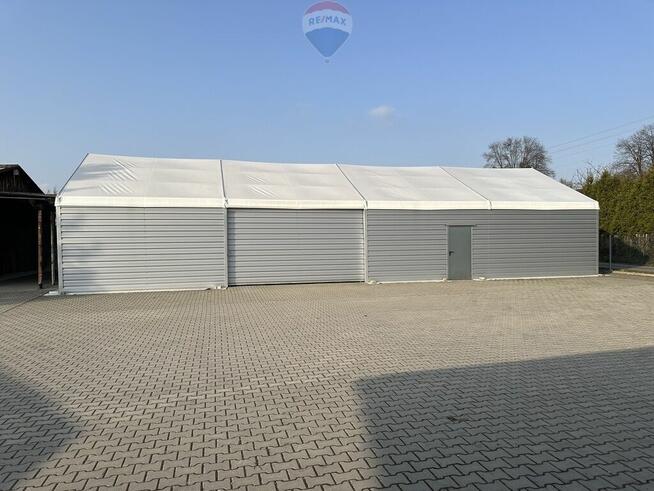 Hale produkcyjno-magazynowe i budynek biurowy