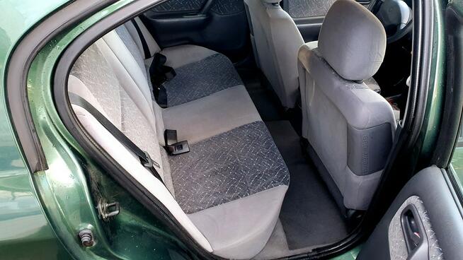 Nissan Primera 1,6 16v idealne auto do pracy z oplatami z klima Polecam !!