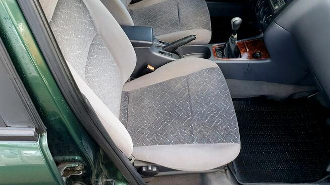 Nissan Primera 1,6 16v idealne auto do pracy z oplatami z klima Polecam !!