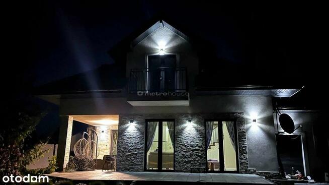 Luksusowy dom jednorodzinny w spokojnej okolicy