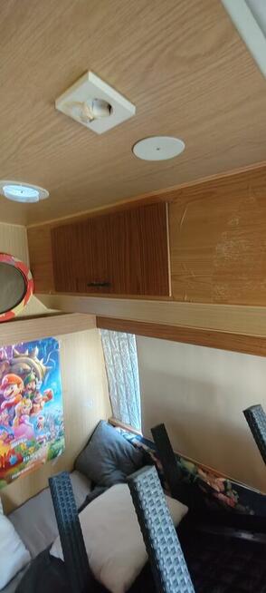 Sprzedam przyczepę kempingową