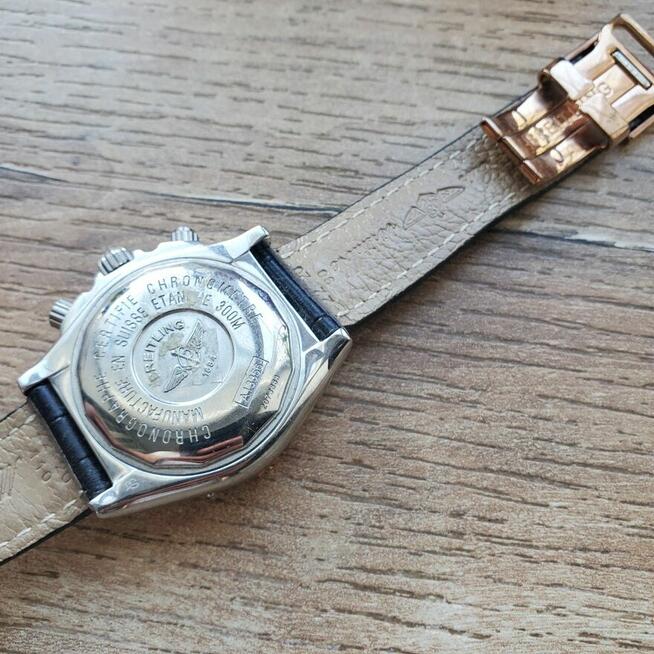 luksusowy zegarek Breitling męski . luksusowy zegarek je