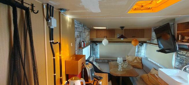 Sprzedam przyczepę kempingową