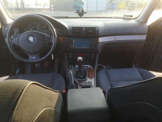 Bmw BMW E39 525i