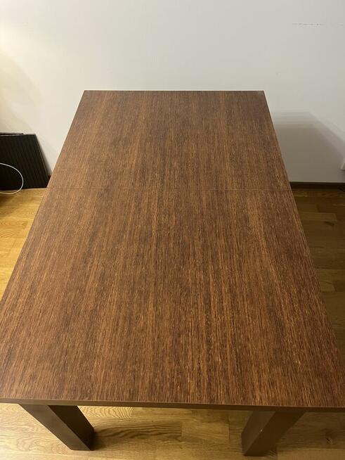 Stół rozkładany do jadalni lub kuchni