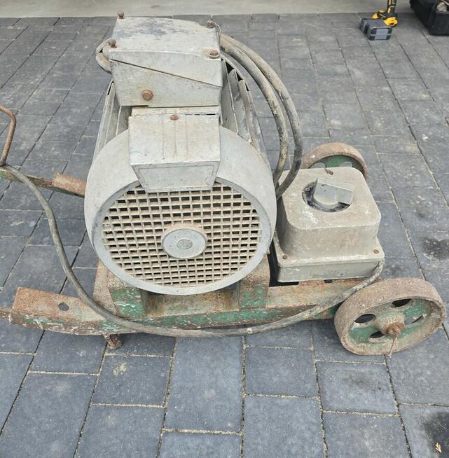 Silnik do krajzegi, silnik na wózku