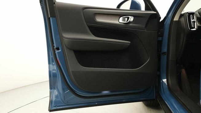 VOLVO XC40 B3 CORE ! Z Polskiego Salonu !