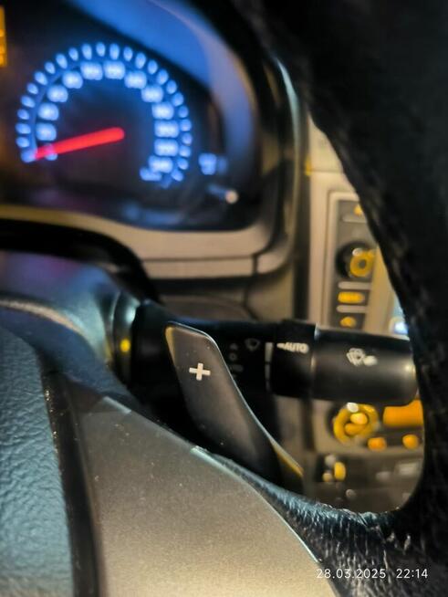 Toyota Avensis 2013 1.8 B z polskiego salonu + Automat