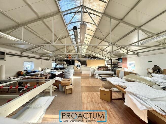 Hale produkcyjne - biurowe - działka przemysłowa