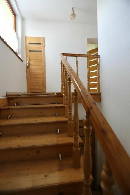 Dom 3 kondygnacyjny z ogrodem i garażem