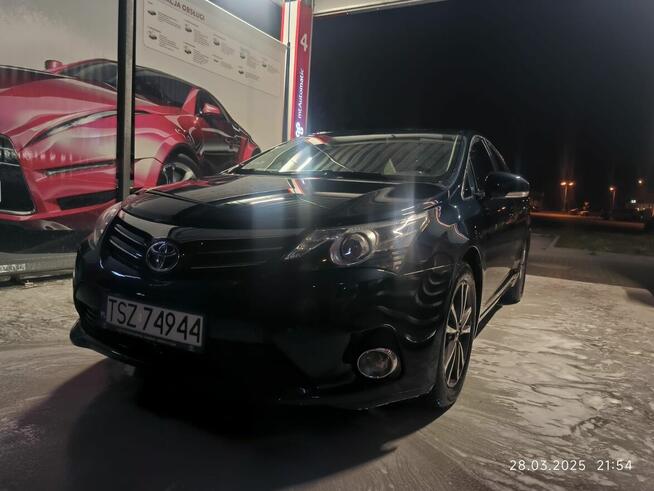 Toyota Avensis 2013 1.8 B z polskiego salonu + Automat