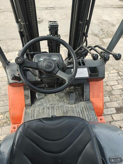 Wózek widłowy Toyota 42-7FGF20 z 2007, LPG, 2000kg, 4300mm