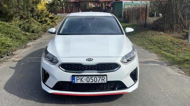 KIA CEED III 1,6 CRDI salon Polska Business Line