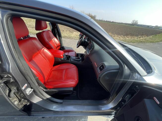 DODGE CHARGER 5.7 HEMI