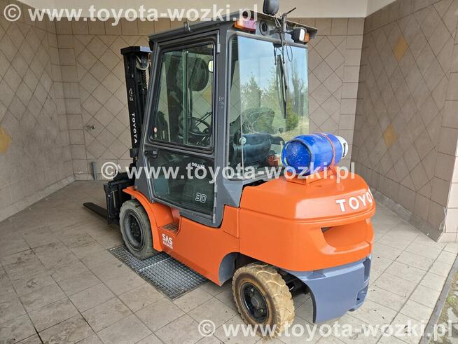 Wózek widłowy TOYOTA 7FGF30 kabina , TRIPLEX 7FG30 Linde