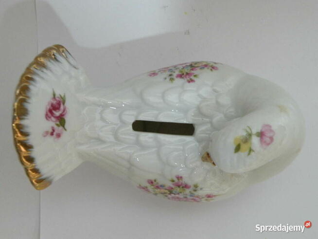 Figurka , skarbonka z PRL-u