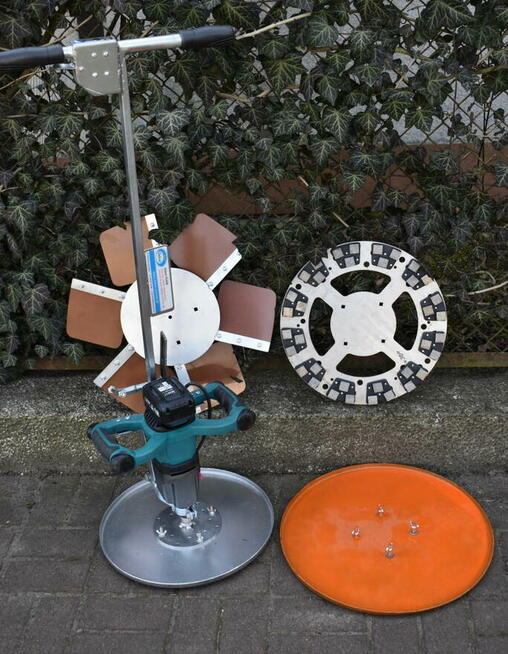 Zacieraczka lekka akumulatorowa