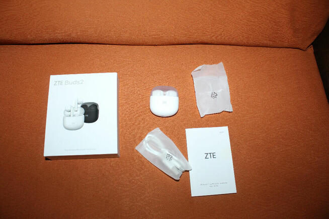 Douszne Słuchawki Bezprzewodowe ZTE Buds 2 białe